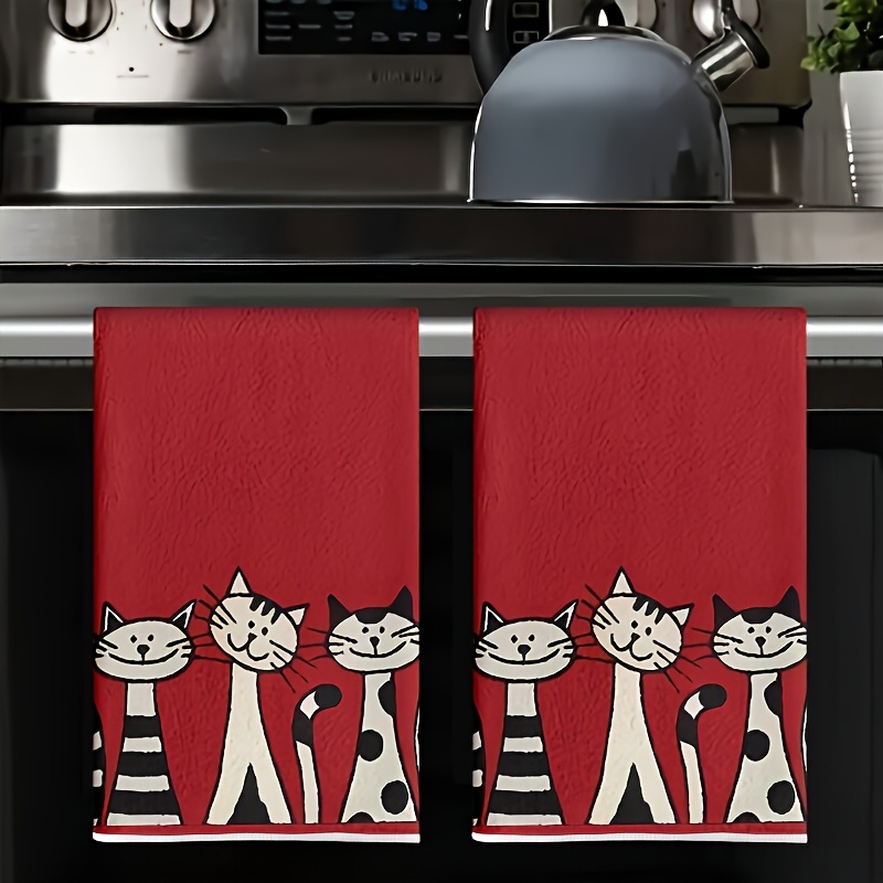 Kitchen Baking Background - 2枚セット、猫のイラストシリーズ、赤い背景にプリントされたキッチンタオル、料理やお菓子作りに使えるタオル、食器拭きタオル。