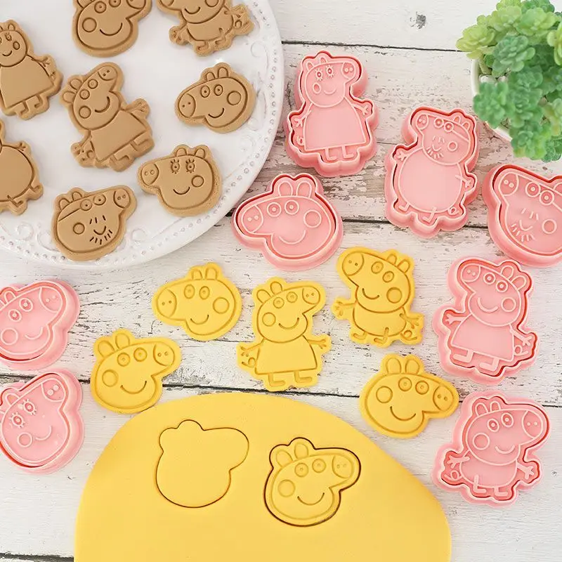 ペッパピッグのクッキー型8個セット（箱入り）。立体的な漫画デ - Baking Kitchen Set のレビューと価格